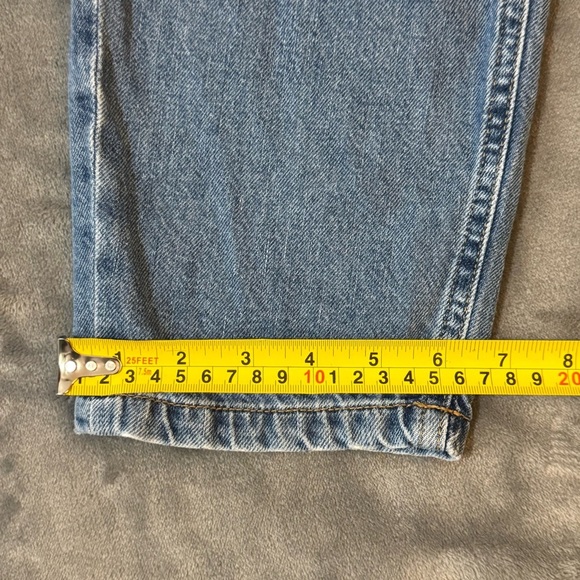 Dynamite Gigi Blue Denim Pants

#1288 - Picture 5 of 6